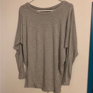 EMMA’S CLOSET SMALL GREY Top‎